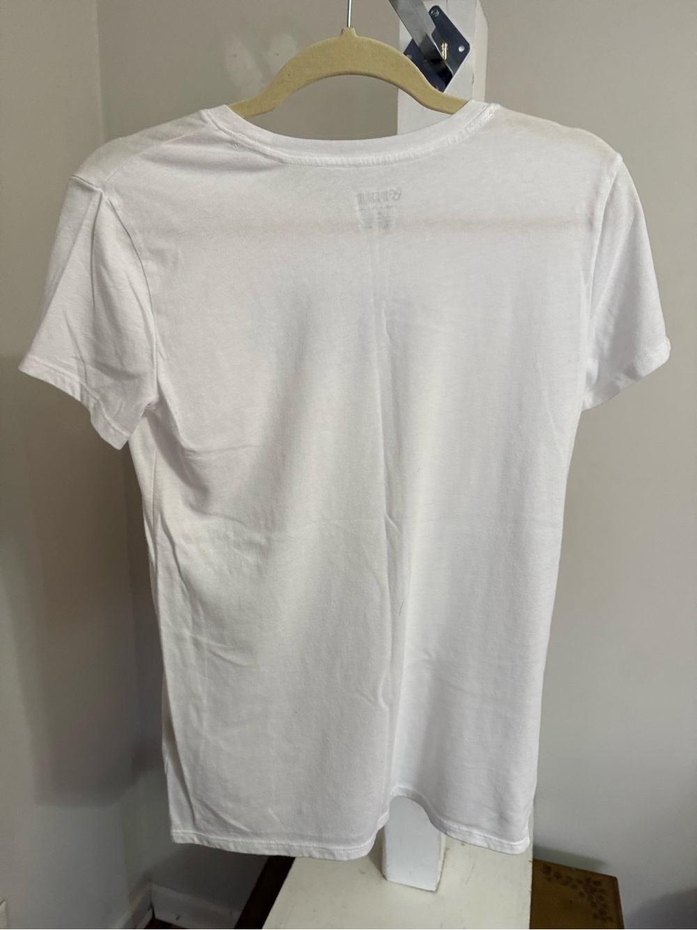 Victoria's Secret PINK Everyday Crew Tee - Picture 6 of 7